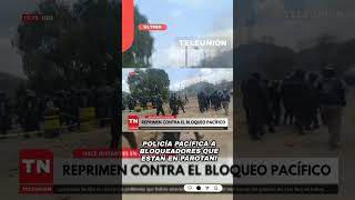 Policía reprime contra bloqueadores en Parotani Teleunión Bolivia [upl. by Finbar]