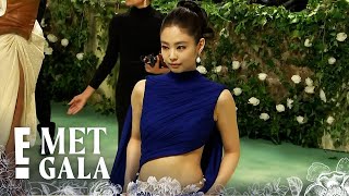 Blackpink’s Jennie Kim ROCKS a Blue Bare Midriff Dress  2024 Met Gala [upl. by Maren]