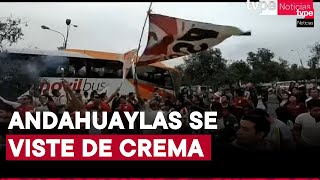 Universitario miles de hinchas cremas acompañaran al equipo ante Los Chankas FC [upl. by Wyn955]