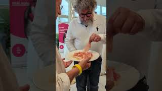 Andrea Grignaffini assaggia il culatello alla Reunion del Trigabolo 2023 [upl. by Alrahs]