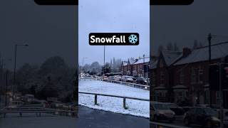 First Snowfall of 2024 in the UK 🇬🇧shorts snow [upl. by Caresse]