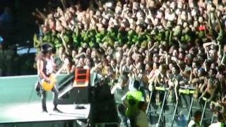 Guns N Roses  Welcome to the jungle  Buenos Aires 04112016 en vivo River Plate [upl. by Ttekcirc34]