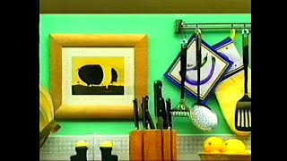 DiFilm  Publicidad Fascículos de Cocina Básica de Clarin 1998 [upl. by Assej]