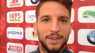 De lezersvraag aan Dries Mertens quotAl die koptelefoons vind ik maar asociaalquot [upl. by Kcirtap]