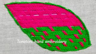 bordados a mano paso a pasoromanian stitch embroidery bordado de hojas [upl. by Glaudia]