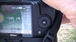 Nikon D3000 Aperture Priority Explained [upl. by Cadmarr]