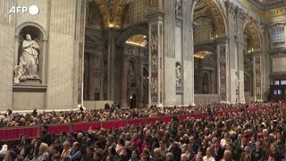 Papa Francesco celebra la Messa nella Giornata dei poveri [upl. by Caine386]