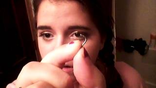 Easy way to put in an L shaped nose piercing [upl. by Soilisav]