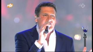 Tony Hadley  Max Proms 2015 Through the barricades [upl. by Pepe834]