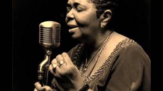 Cesaria Evora  São Tomé Na Equador [upl. by Assilak541]