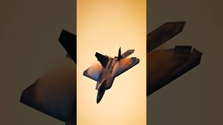 🤯F22 making clouds f22 f22raptor planespotting fighterjet aviation [upl. by Arihsat926]