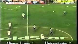 ALIANZA LIMA 6  Universitario 3 20051995 Campeonato Descentralizado 0307 [upl. by Anneyehc677]