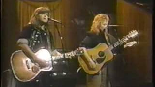 Indigo Girls  Watershed on The Tonight Show 1991 [upl. by Oidale856]