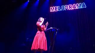 Lorde  Loveless HD  Brighton Centre  300917 [upl. by Emoryt]