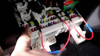 Ignition switching 12v Aux cigar lighter sockets Focus Mk2 Dash Cam fix [upl. by Jehovah]