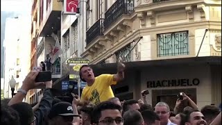 Brasile accoltellato Jair Bolsonaro candidato della destra [upl. by Ecertak]