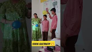 Static Electricity experiment 💥 staticelectricity scienceexperiment physics [upl. by Ogata]