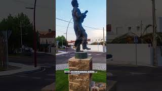 ‘El Danzante’ homenaje a los siete danzantes en Peloche escultor cauriense Machacoextremadura [upl. by Meng851]