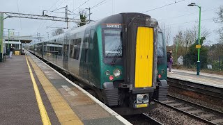 S1 E12 Trains at Hemel Hempstead Dec 2023 [upl. by Kaylyn]