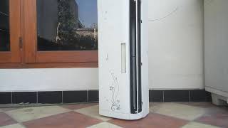 Midea 25quot tall AC blower fan [upl. by Suilmann]