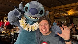 VLOGMAS Day 14  Character Breakfast at Ohana [upl. by Nosnaj]