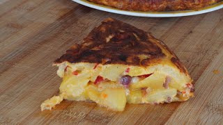 Tortilla de patatas con sanchichón y pimiento del piquillo [upl. by Nalim]