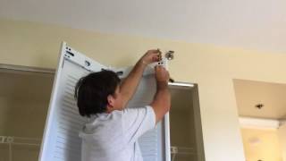 Cómo instalar una puerta de doble hoja para closet🤔 [upl. by Silvain]