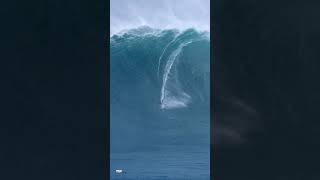 JAWS BIGGEST WAVES EVER SURFED XXL CARLOS BURLE Shorts [upl. by Deb]