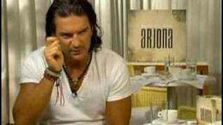 Ricardo Arjona y el tema TE CONOZCO [upl. by Moriarty]