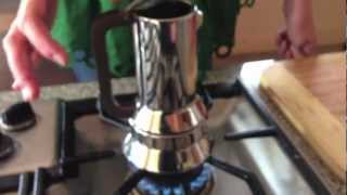 How to use the Alessi Richard Sapper espresso maker 9090 [upl. by Arvy16]