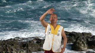 Shaolin Qi Gong mit Meister Shi Xinggui01 [upl. by Lebaron]