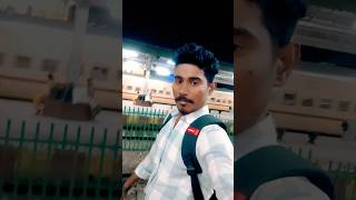 Me AA Raha hu waapas ❤️❤️💚🩵❤️❤️ boliwood song Train traveling  Short video Shushantavlog [upl. by Mumford]