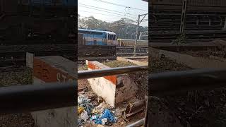 Train no 22160 Chennai Mumbai Superfast Express Arriving in Pune Junction [upl. by Letizia878]