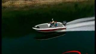 Stratos 186 XT  By BoatTESTcom [upl. by Dolloff]