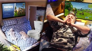 BEDROOM IN THE TOILET PRANK on WROETOSHAW [upl. by Castara]