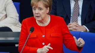 So kühl kontert Merkel die AfDRücktrittsforderung [upl. by Orpha]