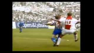 Berbatov vs Bergkamp The first touch [upl. by Nibot]