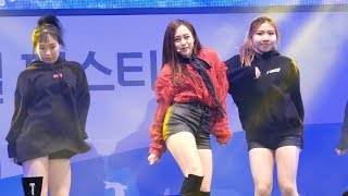 171021 크리샤 츄 Kriesha Chu  트러블 Trouble  직캠  이국주의 영스트리트  춘천 공개방송 [upl. by Kaehpos963]