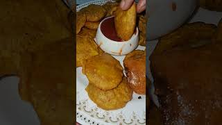 Aloo Pakore pakora aloofryrecipe food vipkhana capsicumpakore potato [upl. by Asa740]