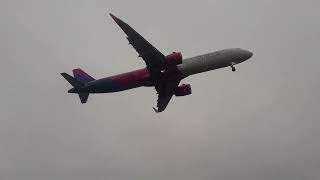 wizz Airbus A321251NX landing Gatwick Airport 10042024 [upl. by Asirem]