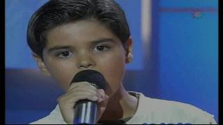 Abraham Mateo 9 años canta ante Shaila Dúrcal  COMO TU MUJER  Rocío Dúrcal [upl. by Farhsa]