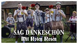 SAG DANKESCHÖN MIT ROTEN ROSEN  CLIPE Alberto Pórco e Loli  Música Alemã  Cover Andreas Hauff [upl. by December519]