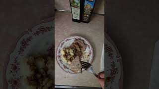 Moms Roast Beef and Potatoes Review foodlover homemade [upl. by Obrien941]