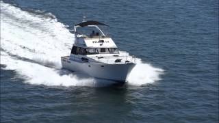 38 Bayliner 3888 Motoryacht quotPhase IIIquot Cruising San Diego Bay [upl. by Cardon615]