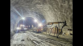 Imagini cu lucrările de pe șantierul secțiunii 4 TigveniCurtea de Argeș  Autostrada SibiuPitești [upl. by Euqinahc]