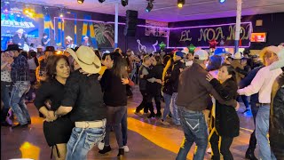 primer baile del 2024 en el Noa Noa [upl. by Hekking32]