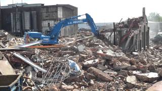 Sloop van de suikerfabriek  Demolition of the sugarfactory Puttershoek part 2 [upl. by Ydderf754]