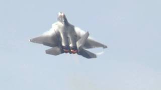 F22 Raptor fighter showing off HD [upl. by Norra]