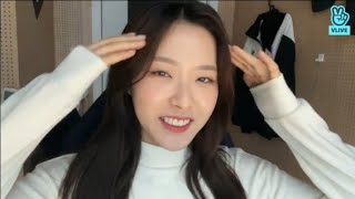 ENG SUB SOON LOONA Olivia Hye FULL LIVE VLIVE 28102021 [upl. by Noeled971]