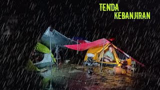 Camping hujan deras malam hari angin kencang kebanjiran anggiahmadb [upl. by Eahsan]